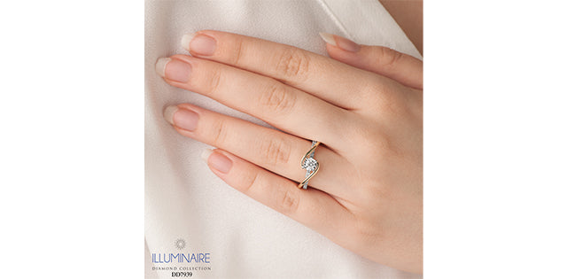 Moving as one 10K two tone 0.36ct T.W. Engagement Ring